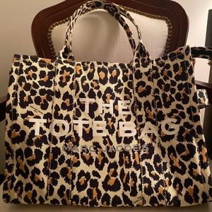 The Marc Jacobs Large Travelers Tote - Natural Multi